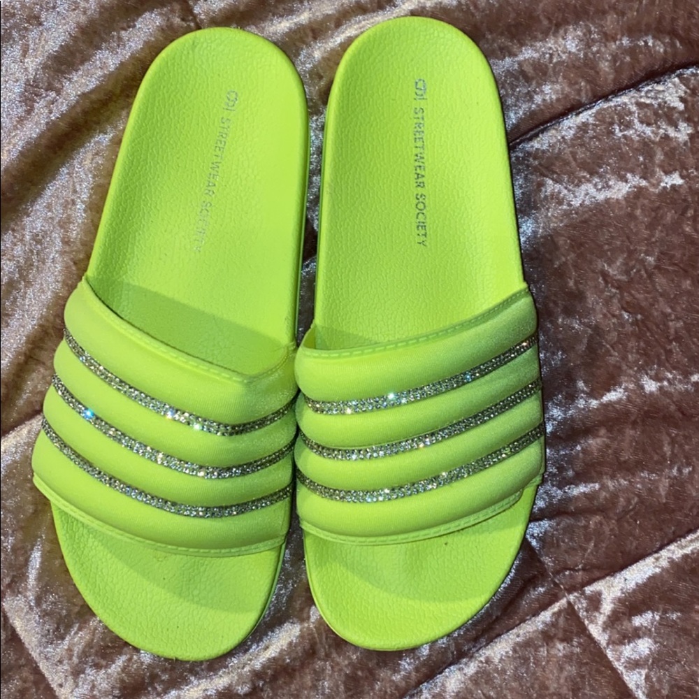Lime slides